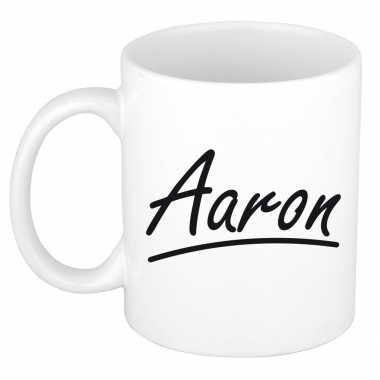 Naam cadeau mok / beker aaron met sierlijke letters 300 ml