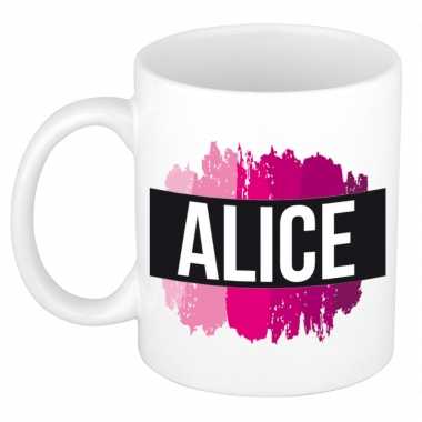 Naam cadeau mok / beker alice met roze verfstrepen 300 ml