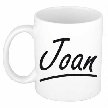 Naam cadeau mok / beker joan met sierlijke letters 300 ml