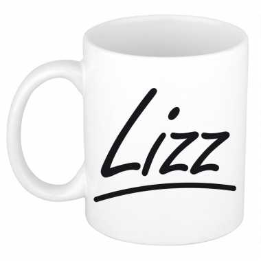 Naam cadeau mok / beker lizz met sierlijke letters 300 ml