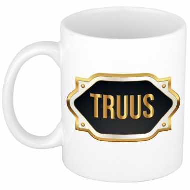 Naam cadeau mok / beker truus met gouden embleem 300 ml
