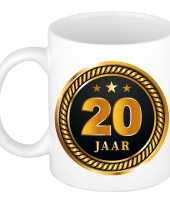 20 jaar cadeau mok beker medaille goud zwart voor verjaardag jubileum cadeau 20 jaar getrouwd