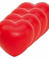 8x stressballen rood hartjes vorm 8 x 7 cm