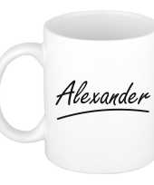 Naam cadeau mok beker alexander met sierlijke letters 300 ml