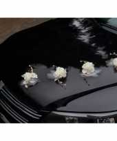 Trouwauto rozen met tule 4x