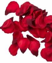 Valentijn 100x rode strooi rozenblaadjes 3 cm